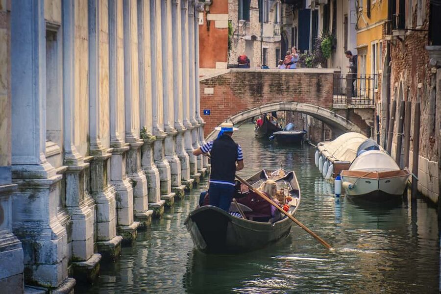 Venetian Private Sandolo tour - At a glance: what makes this ride worth considering