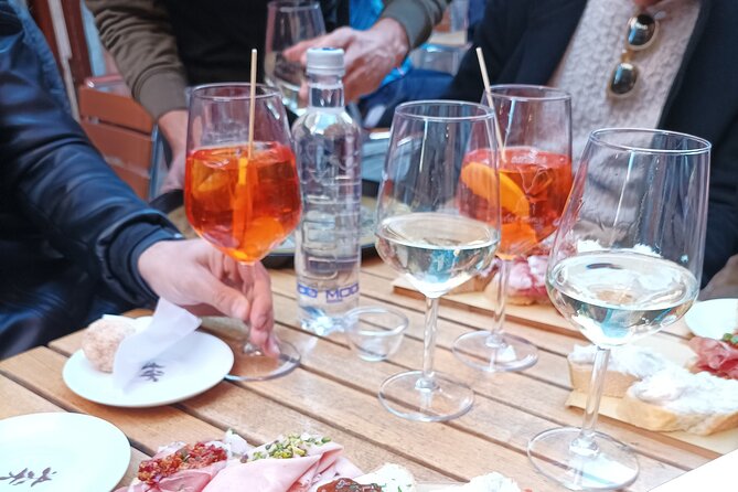 Venice Bacaro Food Tour: Eat and Drink like a Venetian - Salizada San Giovanni Grisostomo and the gelato finish