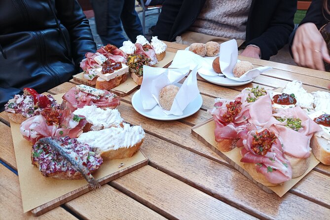 Venice Bacaro Food Tour: Eat and Drink like a Venetian - What you actually eat and drink