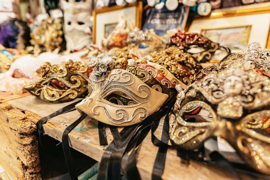 Venice: Carnival Mask Workshop - Is one hour enough?