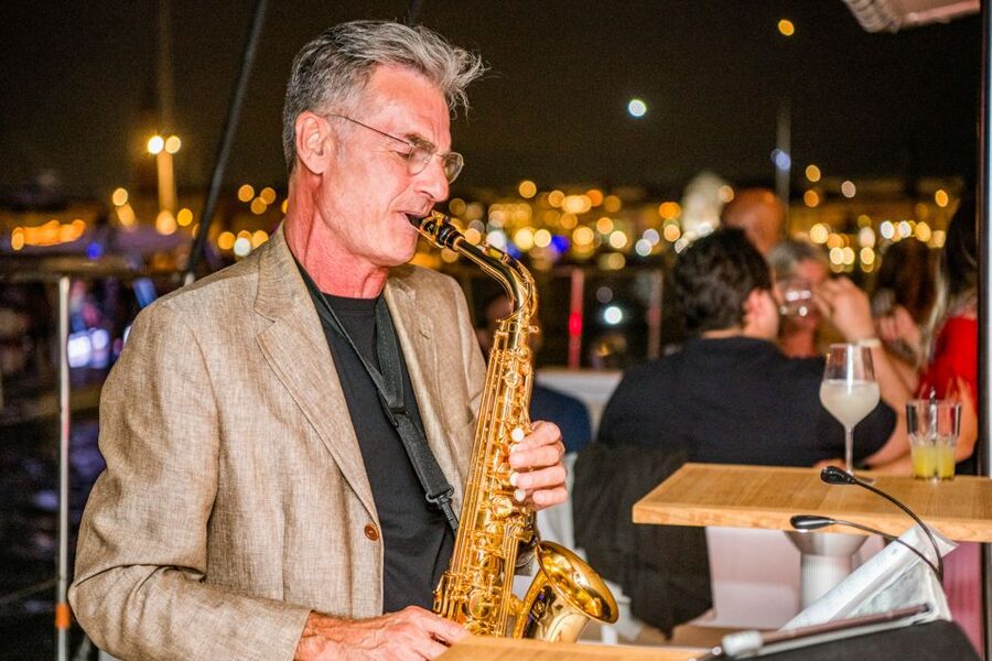 Venice: Catamaran Sunset Jazz Cruise with Aperitivo - Boarding near Via Garibaldi