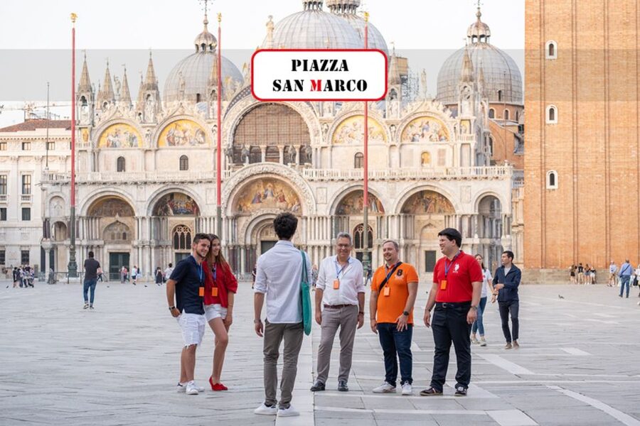 Venice: City Center Historical Guided Walking Tour - Pace, comfort, and weather deserve attention