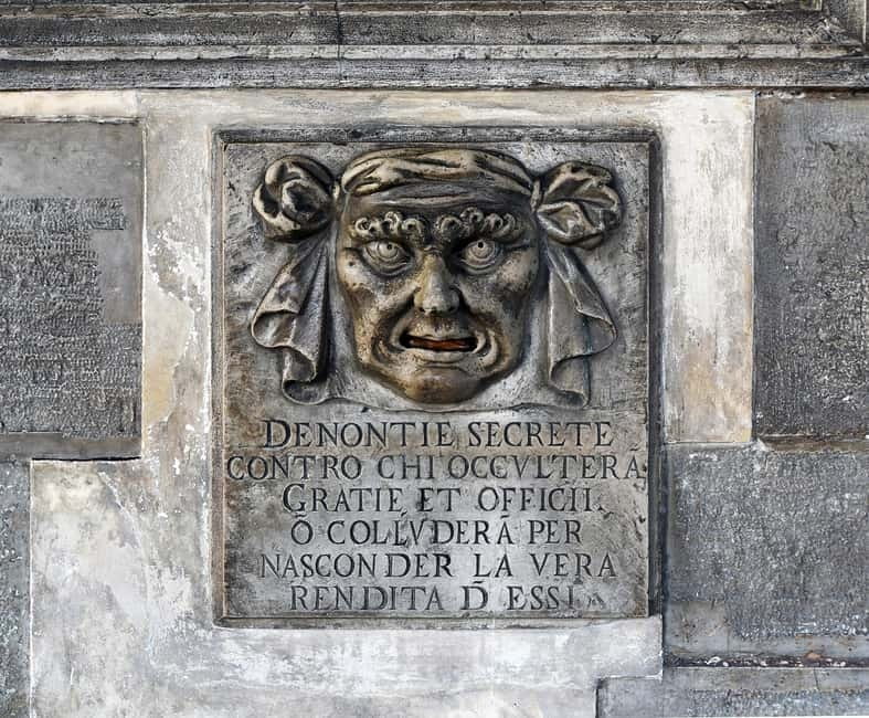 Venice: Doge Palace Guided Tour & Secret Itineraries Option - Royal Palace, Correr Museum, and the extra museums