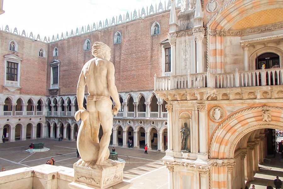 Venice: Doge's Palace and St. Mark's Basilica Tour - Inside Doge’s Palace, where Venice made its decisions