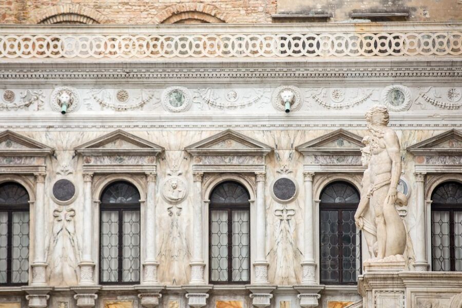 Venice: Doge's Palace Skip-the-Line Tour with Prisons - The Bridge of Sighs and the prison route