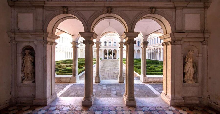 Venice: Explore San Giorgio Island with Ticket & Audio Guide - Why San Giorgio Maggiore makes a smart Venice stop