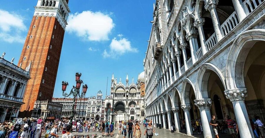 Venice, Murano, and Burano Excursion from Jesolo - Should you book the Venice, Murano, and Burano excursion?