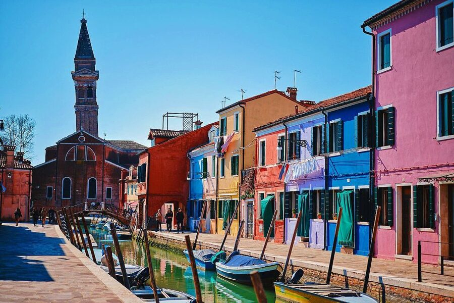 Venice: Murano & Burano Panoramic Boat Tour w/ Glassblowing - Small practical choices that improve the day