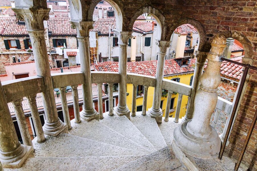 Venice: Palazzo Contarini del Bovolo Entrance Ticket - Finding Palazzo Contarini del Bovolo in Venice