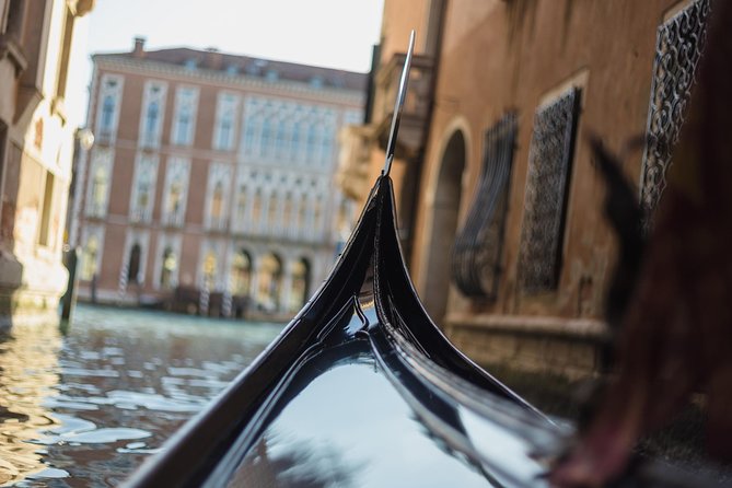Venice's Best: Basilica, Doge's Palace, Gondola & History Gallery - Meeting on Calle de le Rasse