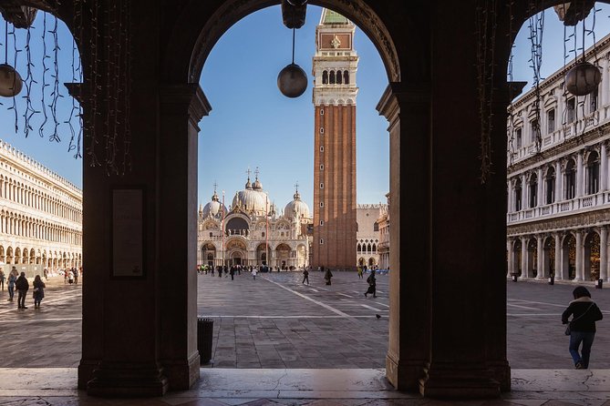 Venice's Best: Basilica, Doge's Palace, Gondola & History Gallery - Doge’s Palace, the Republic’s command center