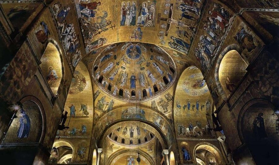 Venice: St. Mark's Basilica Skip-the-Line Entry & Audioguide - Inside the golden mosaics