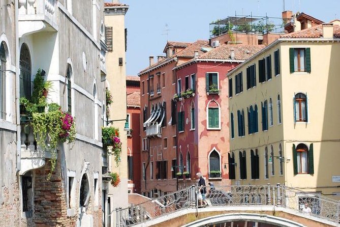 Venice Walking Tour and Gondola Ride - Weather, timing, and practical comfort