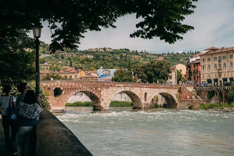 Verona: Classic and Hidden Gems Bike Tour - What the bikes and route feel like