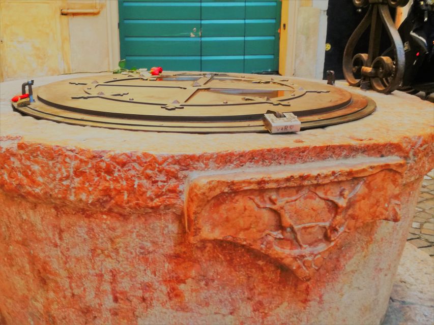 Verona: History and Hidden Gems Guided Walking Tour - Romeo, Juliet, and the real Verona behind the romance
