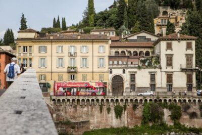 Hop-on Hop-off Tour 24 or 48-Hour Ticket