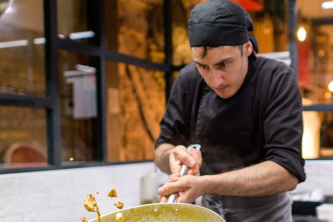 Verona: Pasta and Tiramisu Cooking Class With Free Flowing Wine - Pasta class with dinner built in