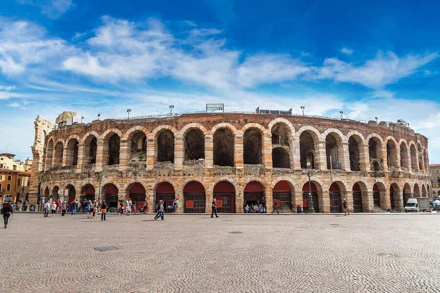 Verona: Small Group Guided Walking Tour with Arena Tickets - Why this route works so well in Verona